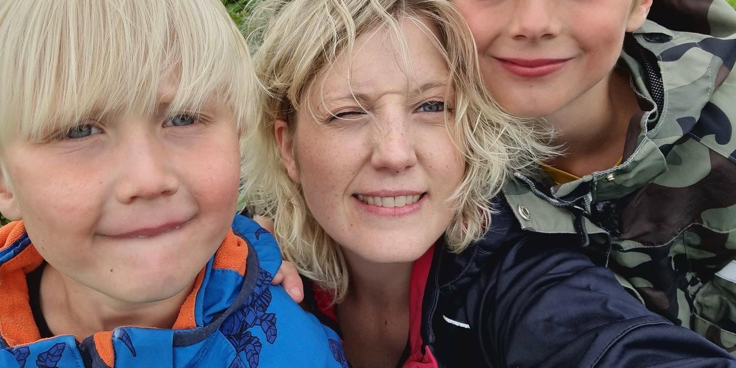 En dum knöl i mammas brst